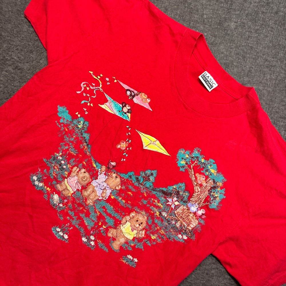 Basic Editions T-Shirt‎ Mens XL Red Vintage Kite Flying Bears Graphic 80s